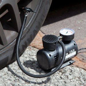 Portable 12V 300psi Mini Air Compressor Pump Tire Tyre Inflator 15LPM Quickly inflate for Auto Motorcycle Kayak Bicycle Black