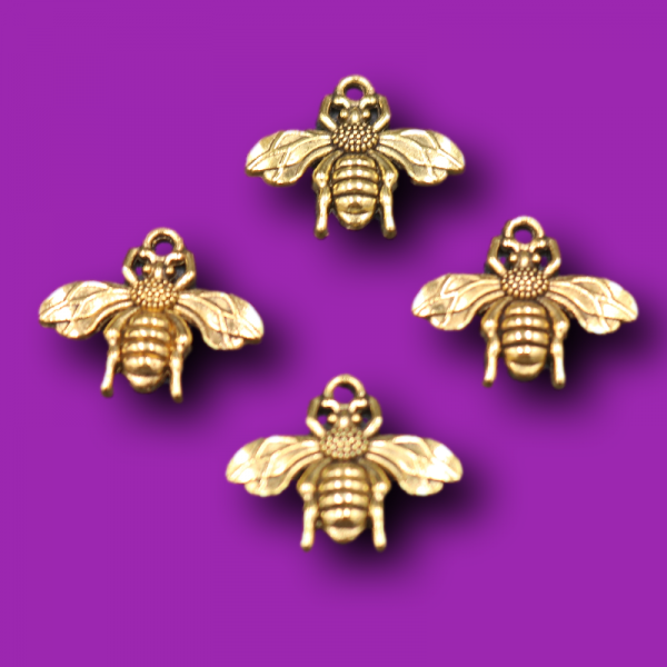 20pcs Antique Gold Color 3D Bee Pendant Retro Bracelet Earrings Metal Accessories DIY Charm Jewelry Crafts Making P692