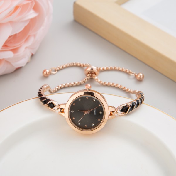 2023 New Cute Bracelet Watches for Women Simplicity Ladie Bracelets Watch Fashion Quartz Womans Wristwatches Gift reloj mujer