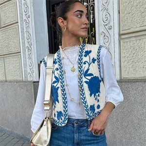 Women Vintage Floral Embroidery Short Vest Jacket Ladies National Style Vests for Women Patchwork Casual WaistCoat Tops