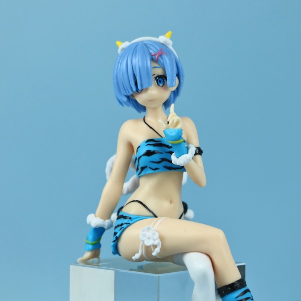 17CM Anime Re:Life in a different world from zero Ram Rem Sit Down Action Figure Model Toys Dolls