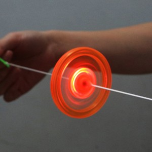 1pc Flash Pull Line Led Flywheel Hot Fire Wheel Glow Flywheel Whistle Creative Classic toys for Children Gift