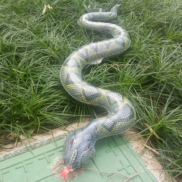 Halloween Garden Lawn Trick Props Bionic Toy for Children Inflatable Simulated Snake Balloon Party Trick Games Toys Python Props