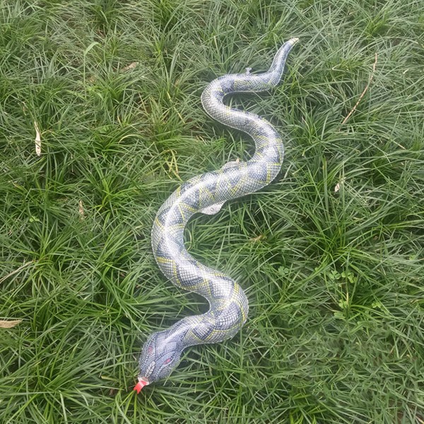 Halloween Garden Lawn Trick Props Bionic Toy for Children Inflatable Simulated Snake Balloon Party Trick Games Toys Python Props