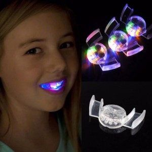 2023 Glow Tooth Funny LED Light Kids Children Light-up Toys Flashing Flash Brace Mouth Guard Piece Glow Party Supplies Gift